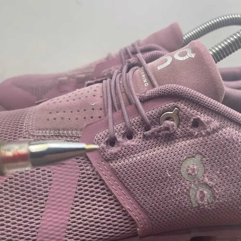 On Running cloud mauve